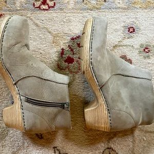 Dansko Maria clog boots 37